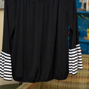 Michael Kors top petite